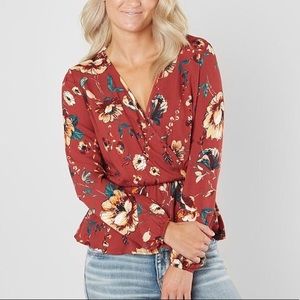 Daytrip Floral top from Buckle